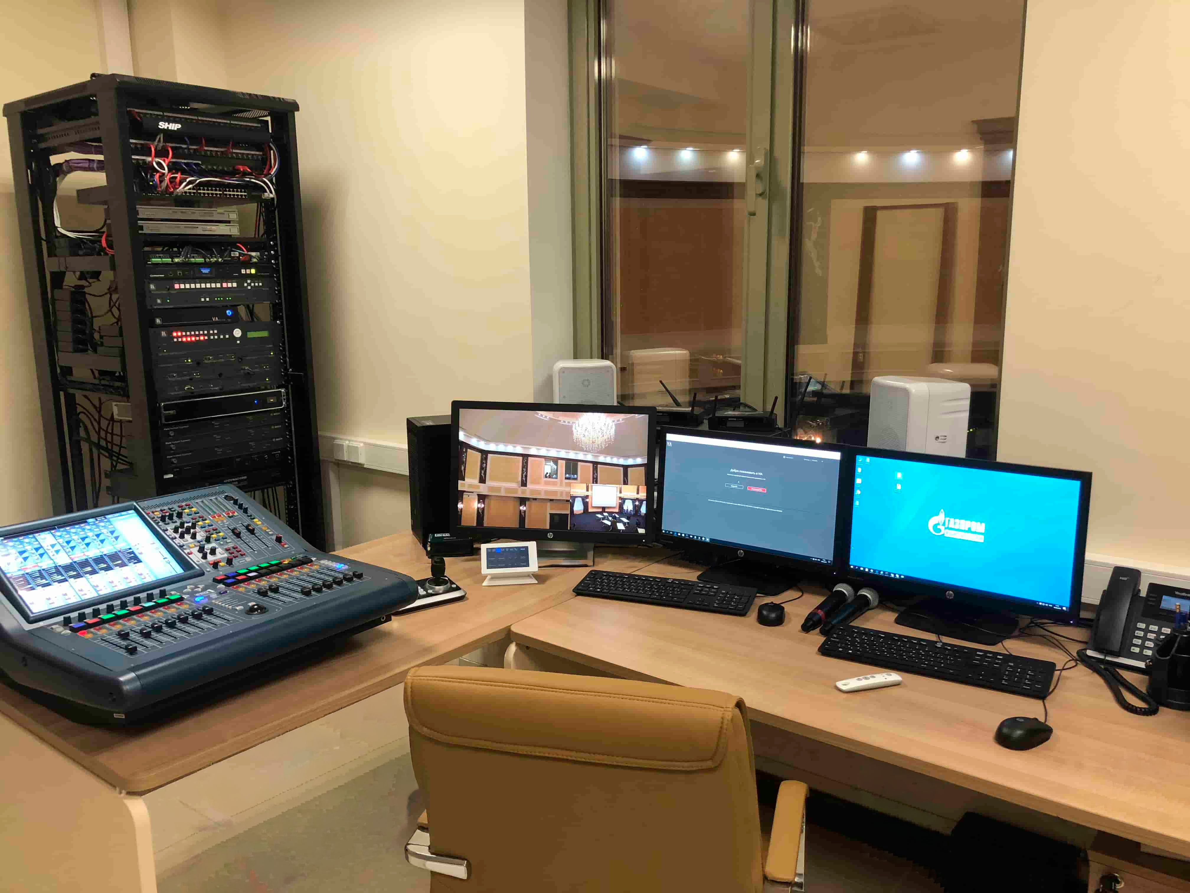 ГАЗПРОМНЕФТЬ